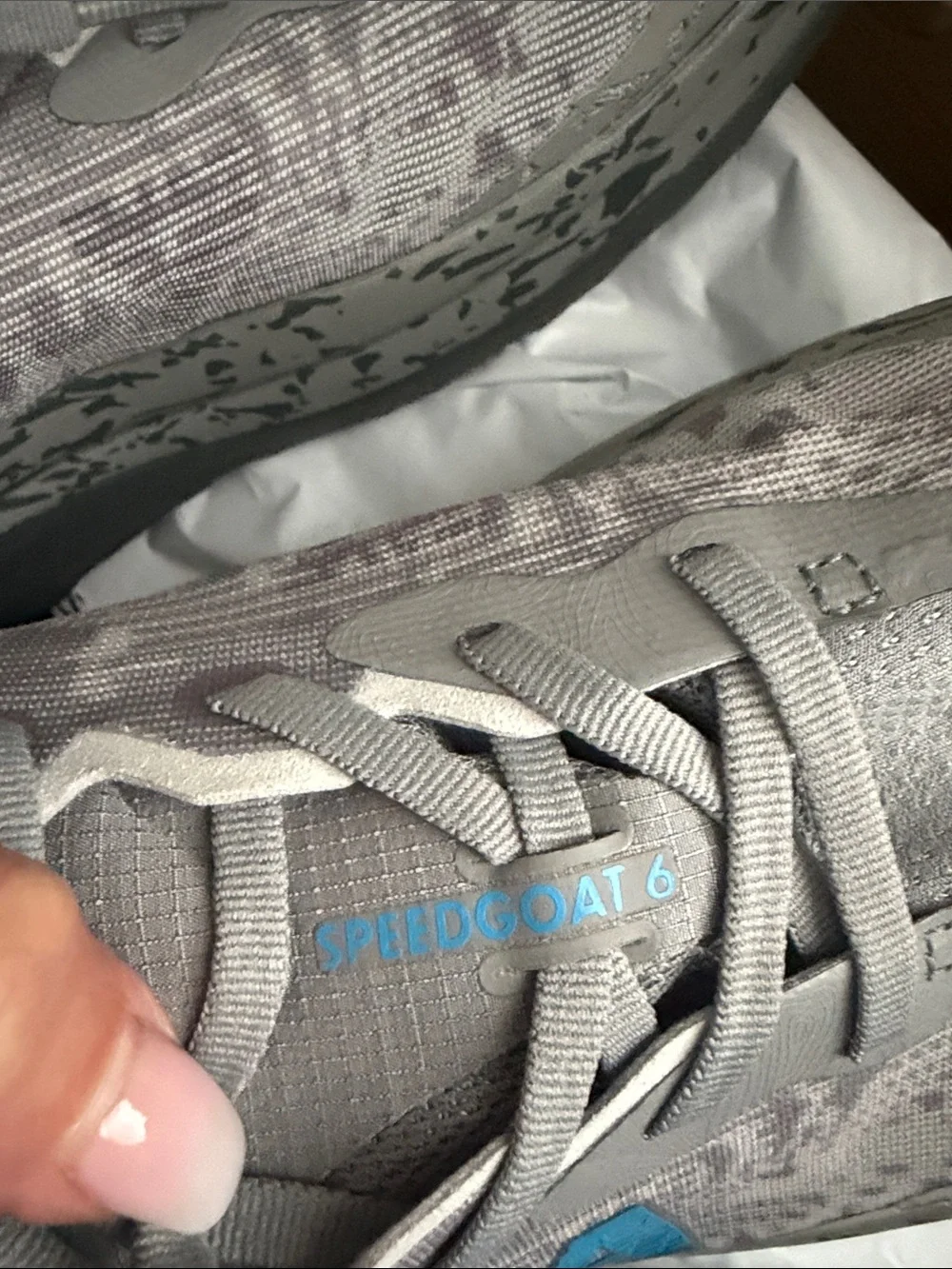 Hoka Mens Speedgoat 6 Light Gray Sneakers
